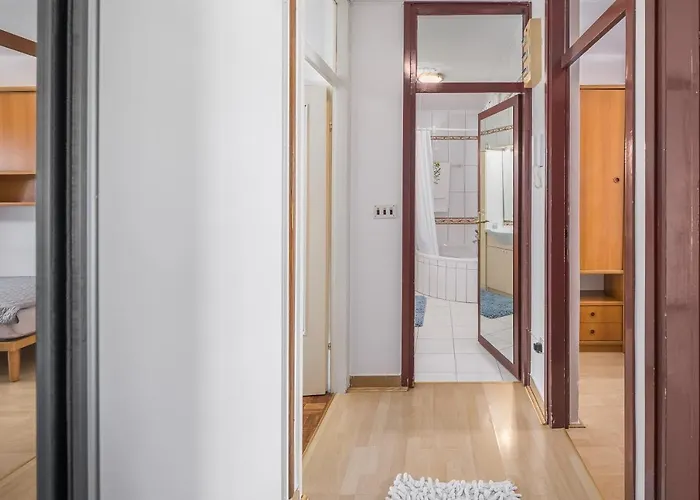 Miha Apartament Poreč