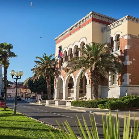 Miha Lejlighed Poreč